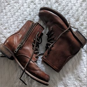 NWOB freebird lace-up boots (Manchester)